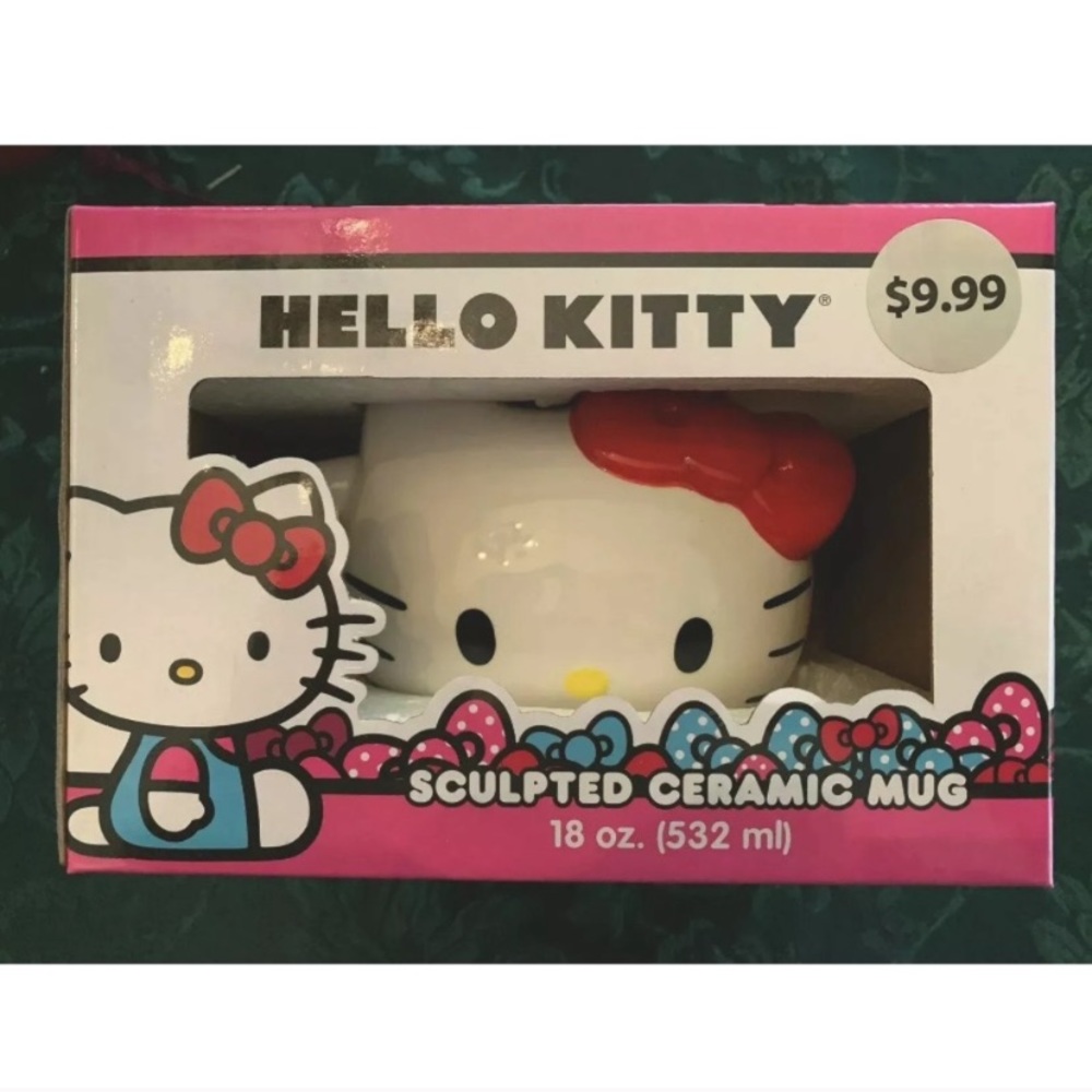 Hello Kitty NIB Sculpted Mug